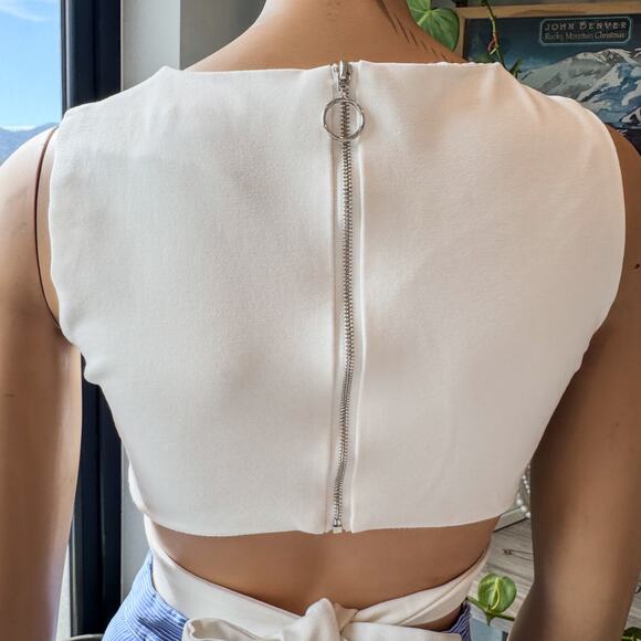 ChicWish, Bowknot Crop Top in White, Full Zip Back, Sleeveless, Women’s Small - Picture 6 of 10